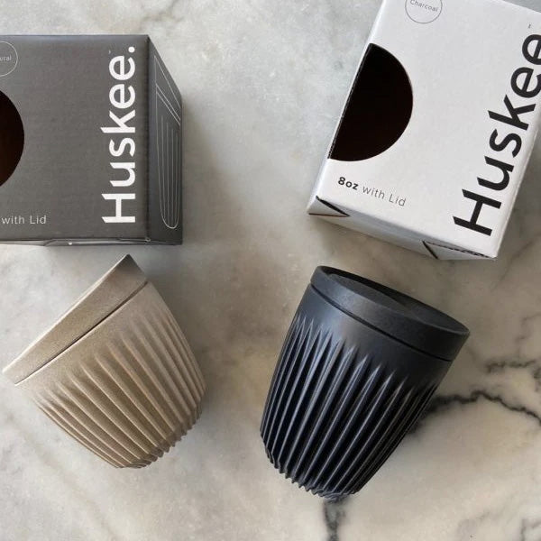 HUSKEE CUP WITH LID